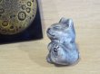 画像4: まる工房　陶猫　「つき招き」うん猫