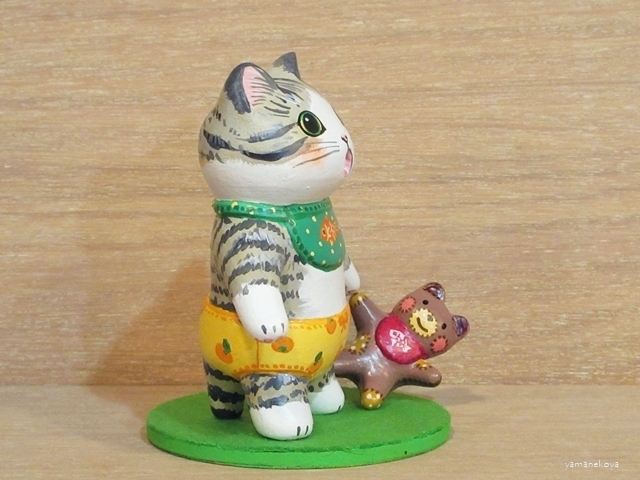 画像3: 河辺花衣　『パンツ子猫とぬいぐるみ』白キジ